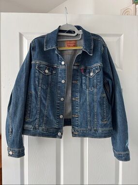 Levi's Medium Blue Denim Jacket